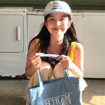 征婚启事 排行封面